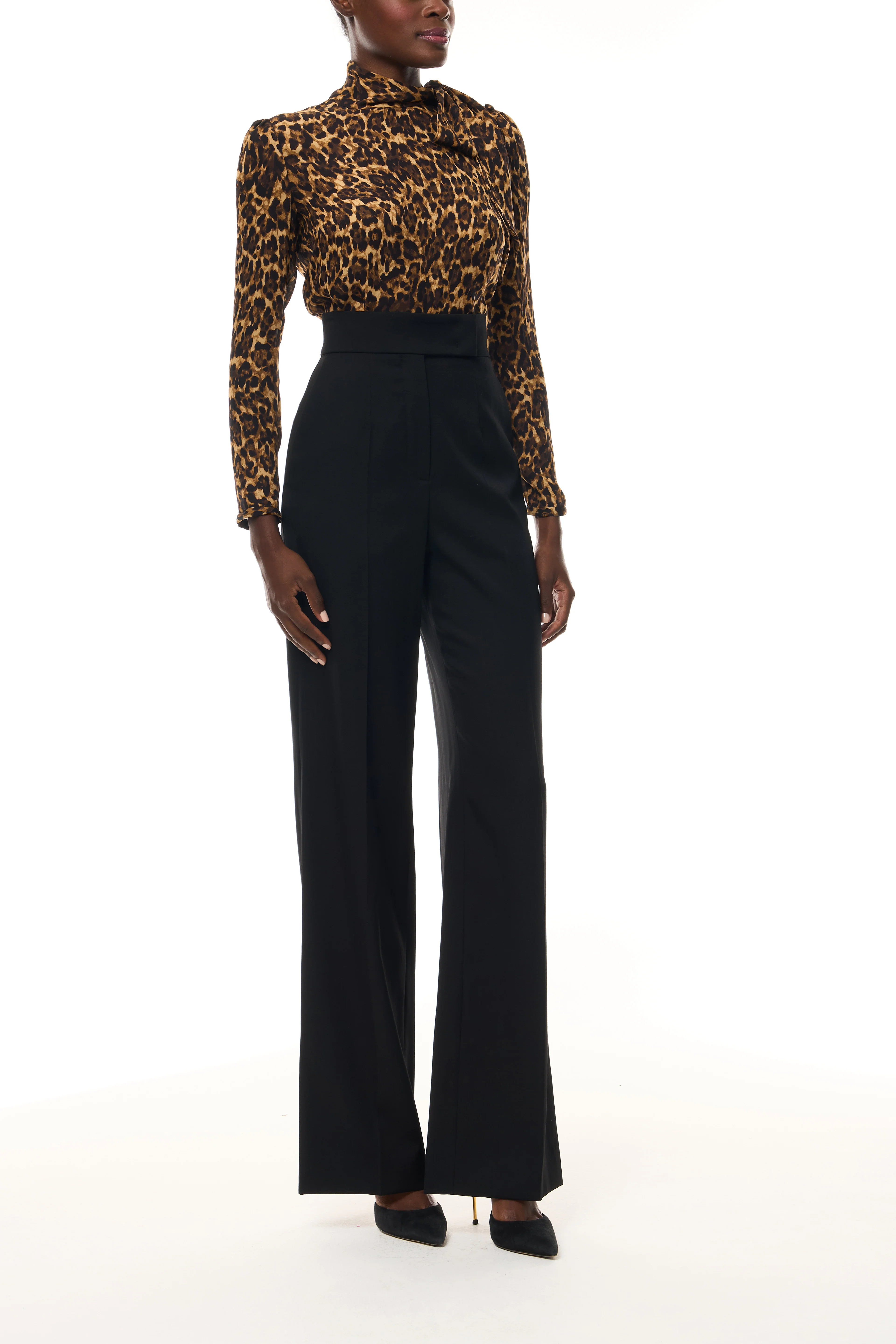 Leopard Scarf Neck Blouse - Image 5